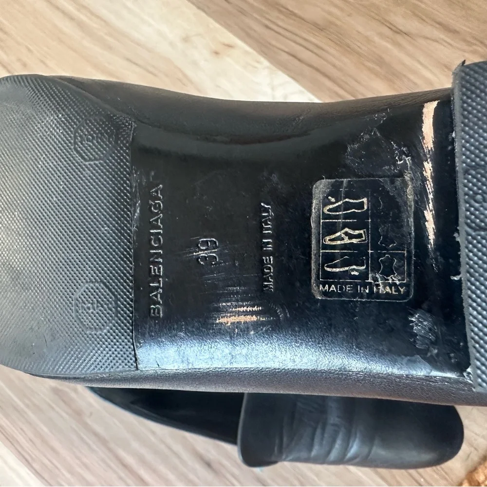 Balenciaga Black Leather Studded Loafer Mule Flats 39